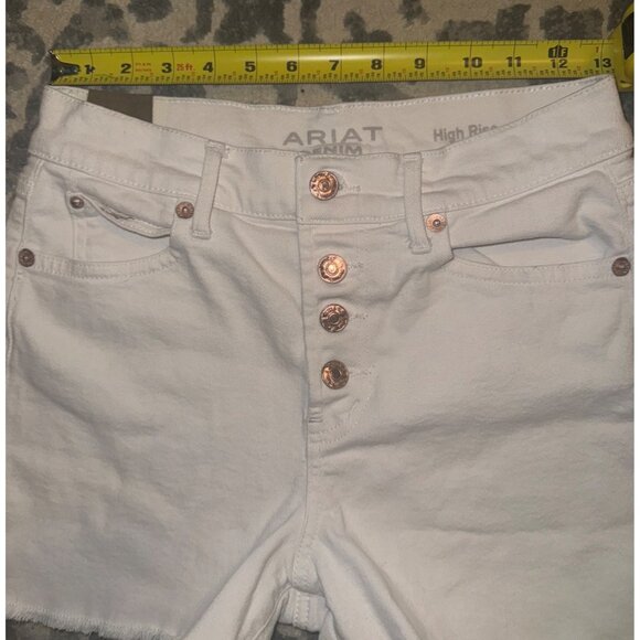 Ariat White denim button fly shorts, boyfriend, high-rise‎ size 26 R - Picture 4 of 7